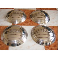 Hubcaps for IFA F9 with 15" Wartburg Wheel