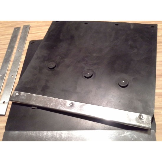 Mud flaps with Trabant lettering, Pair