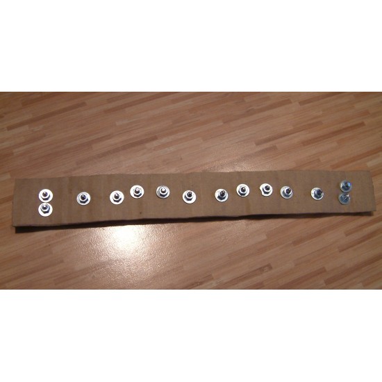 Letter set TRABANT, Chrome