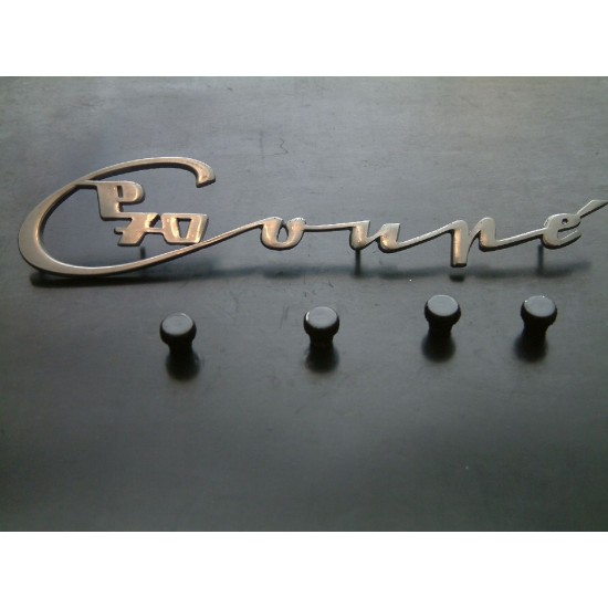 Lettering "P70 Coupe"